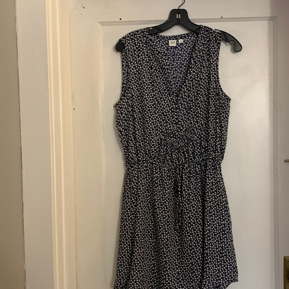 Navy Floral sleeveless dress